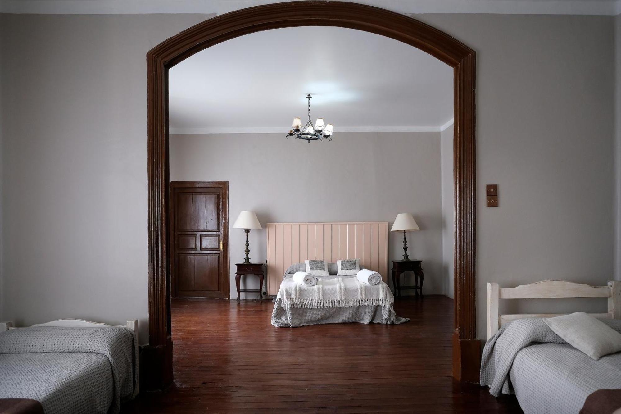 Casa Rural Palacio Conde De Aldana Con Piscina Entre Encinares Y Dehesas Terradillos Buitenkant foto
