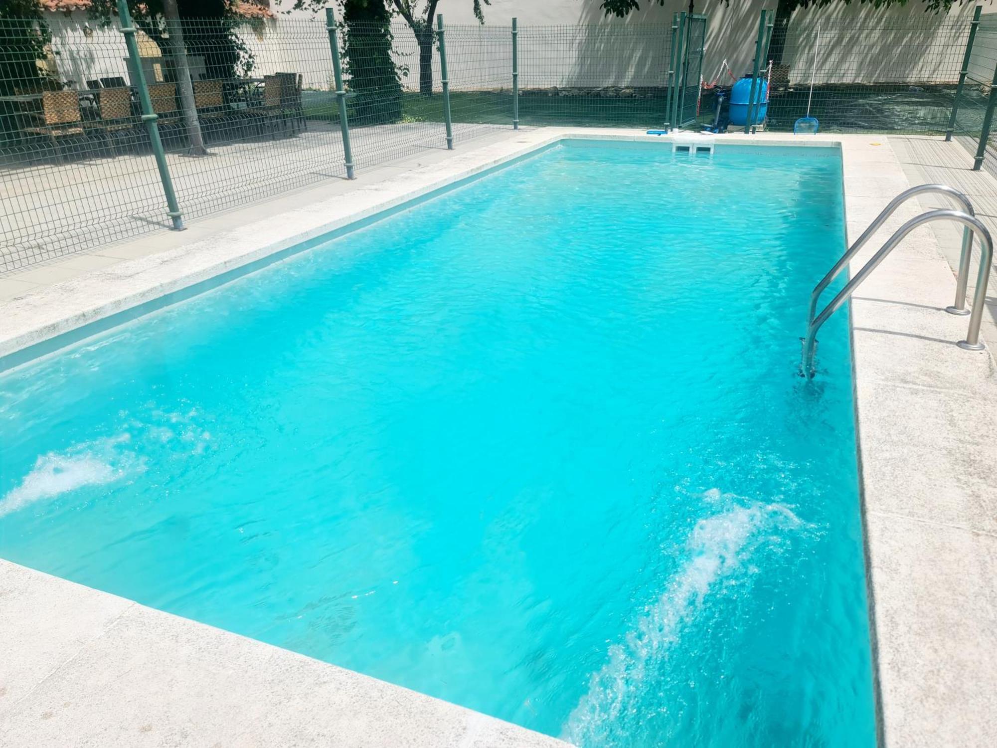 Casa Rural Palacio Conde De Aldana Con Piscina Entre Encinares Y Dehesas Terradillos Buitenkant foto